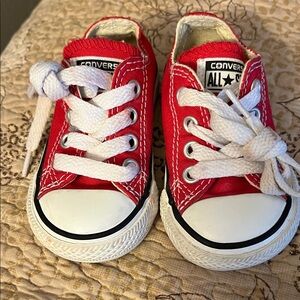 Converse Chuck Taylor All Star Toddler Baby Size 3 Red Canvas Low Top Sneakers